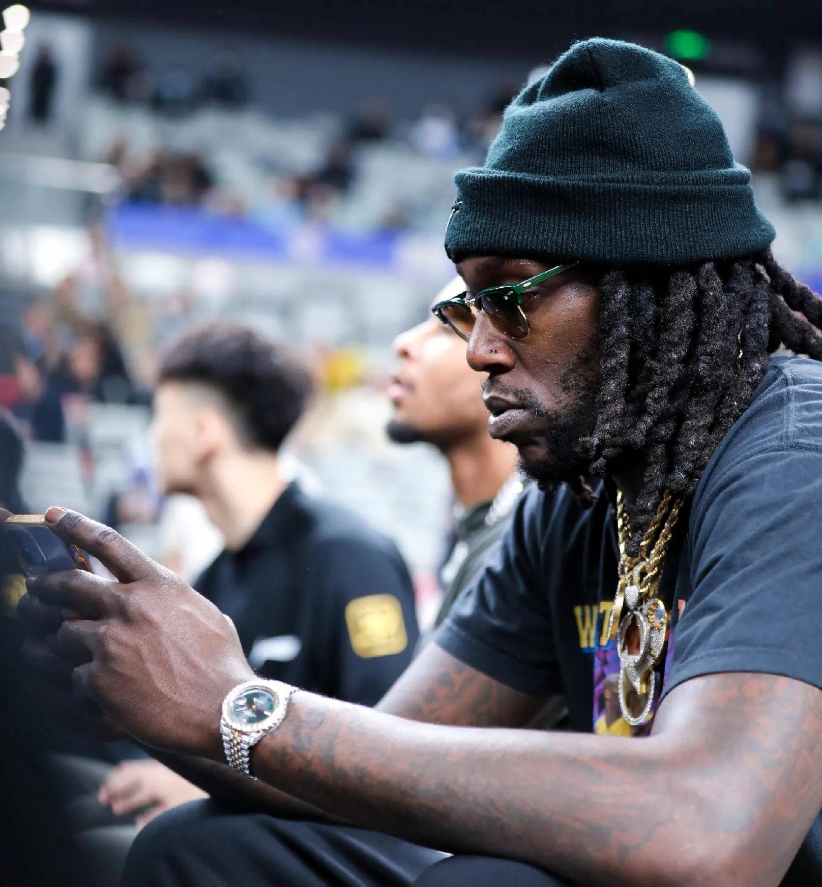 世俱杯决赛激情夜!肖若腾里突外投,新疆男篮血战新疆男篮 世俱杯决赛激情夜!肖若腾里突外投,新疆男篮血战新疆男篮